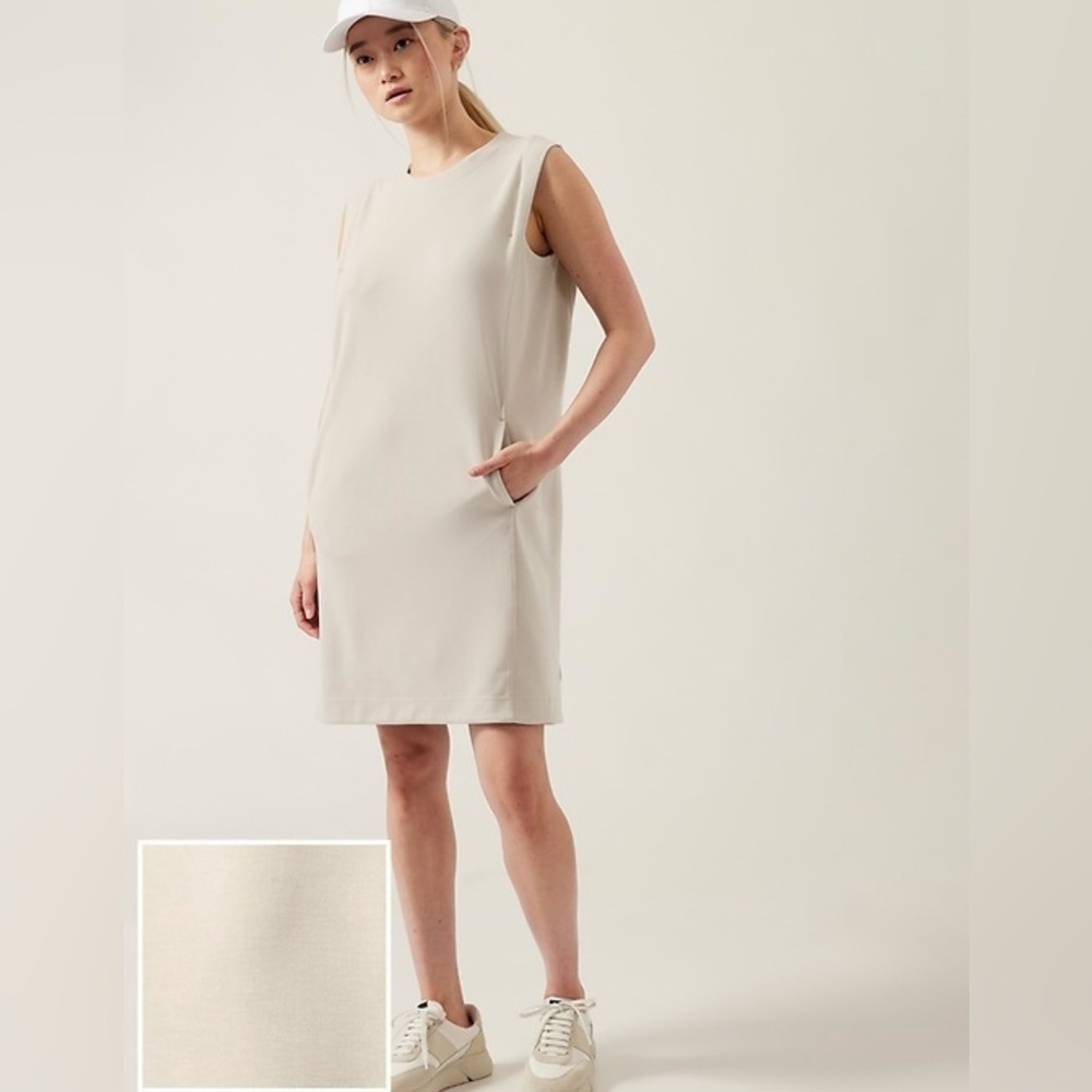 Athleta Pre-Loved Size XS Cream Sleeveless Comfy Athletic Ware Dress (0645)